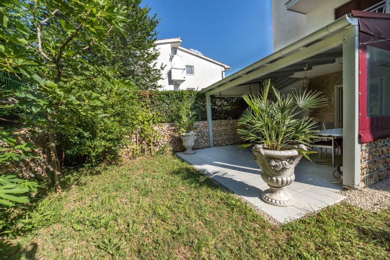 Apartment Pavic Garden Baška Екстериор снимка